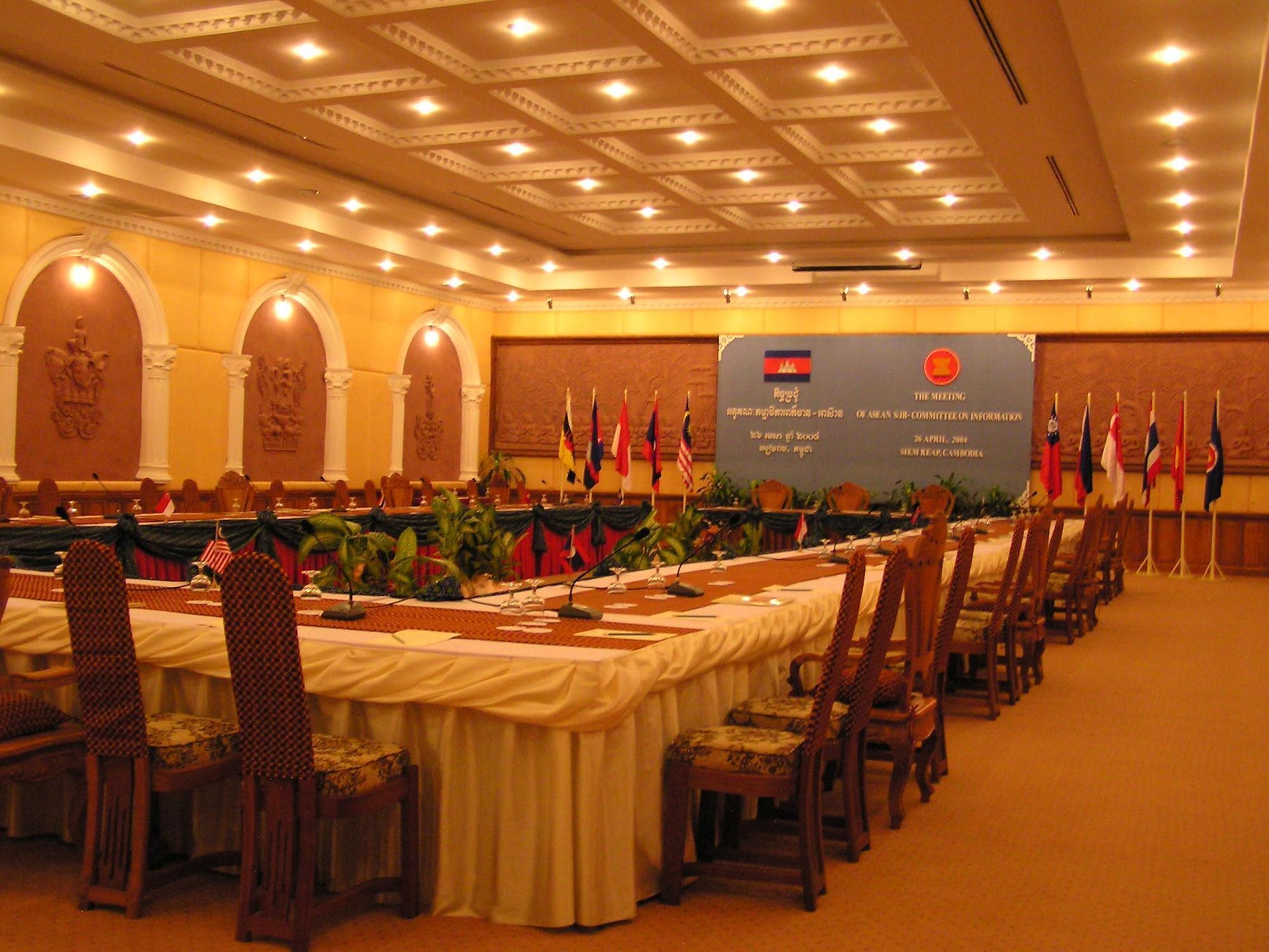 Goldiana Angkor Hotel Siem Reap Exterior photo